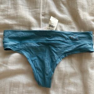 Small Aerie thong